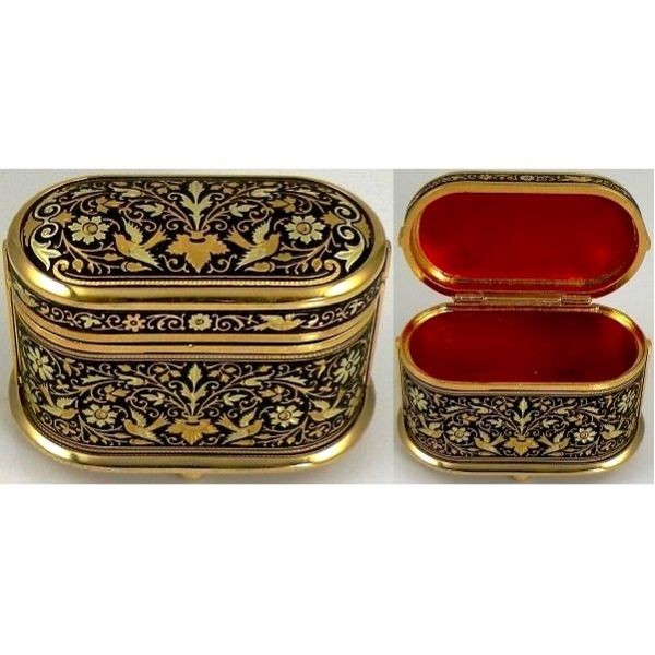 Jewelry Box with a Design