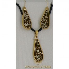 Damascene Gold Geometric Teardrop Pendant and Earrings